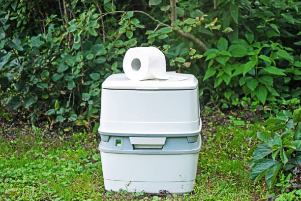 Portable Toilet Options We Offer in Irvine, KY